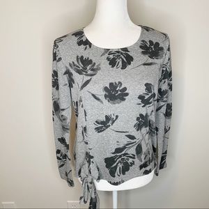 New T. La from Anthro Grey and Black Floral Top XS